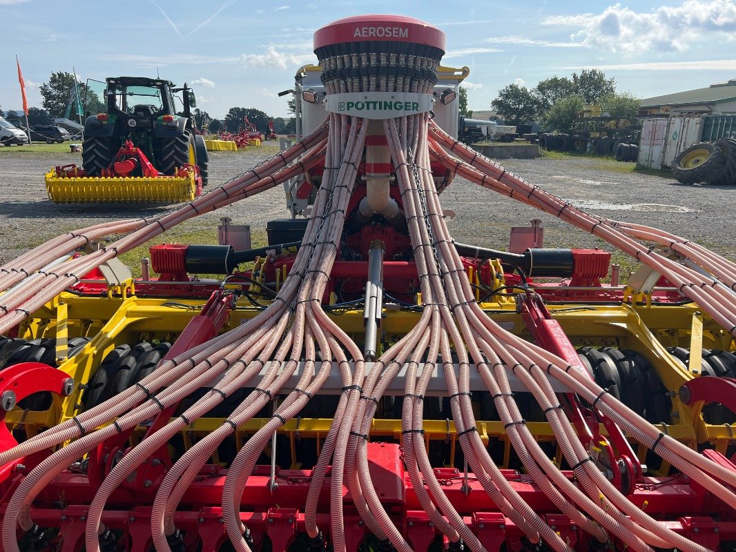 Sämaschine van het type Pöttinger Aerosem VT 5000 DD, Gebrauchtmaschine in Steinheim-Bergheim (Foto 4)