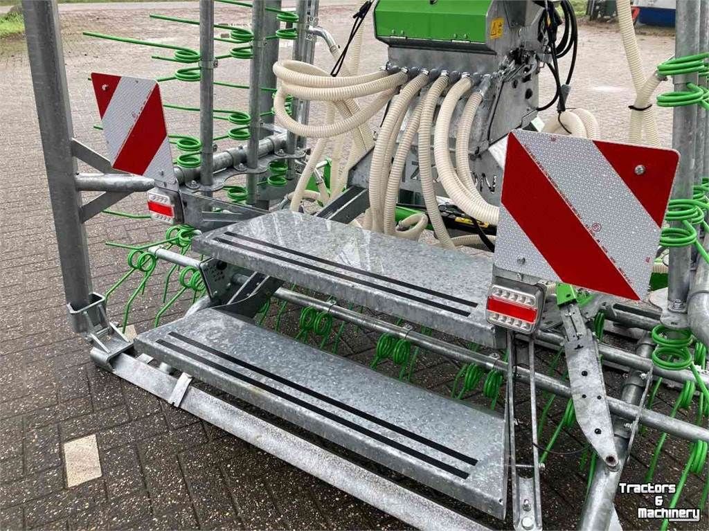 Sämaschine van het type Sonstige ZOCON Greenkeeper doorzaaimachine / wiedeg graslandver, Gebrauchtmaschine in Zevenaar (Foto 4)