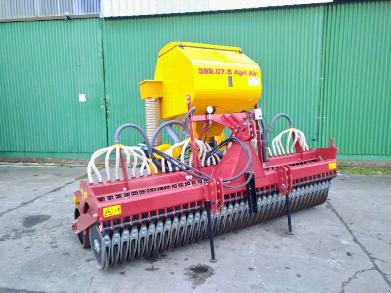 Sämaschine des Typs Vredo 329.07.5 Agri Air, Gebrauchtmaschine in Liebenwalde