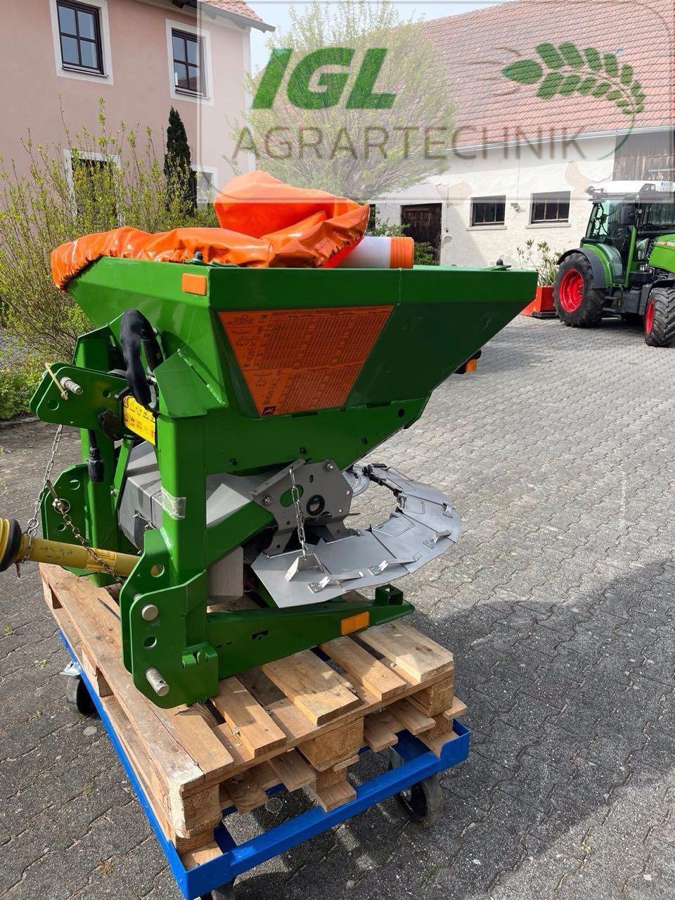 Sandstreuer & Salzstreuer del tipo Amazone E&S 300, Gebrauchtmaschine In Nabburg (Immagine 3)