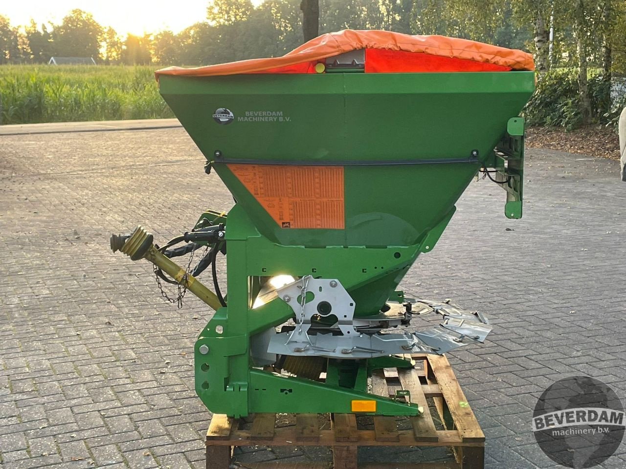 Sandstreuer & Salzstreuer del tipo Amazone E-S 750 zoutstrooier, Gebrauchtmaschine In Vriezenveen (Immagine 8)