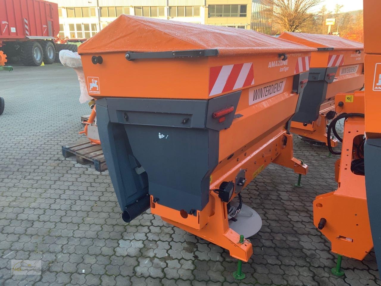 Sandstreuer & Salzstreuer tipa Amazone IceTiger orange, Neumaschine u Pfreimd (Slika 3)