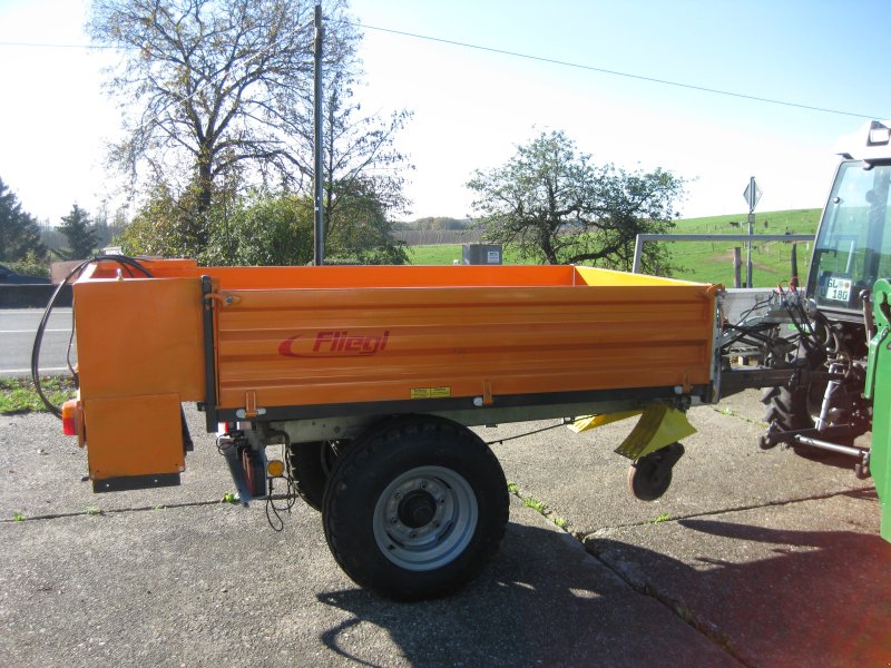 Sandstreuer & Salzstreuer of the type Fliegl Winterdienst EDK 2000, Gebrauchtmaschine in Odenthal (Picture 1)