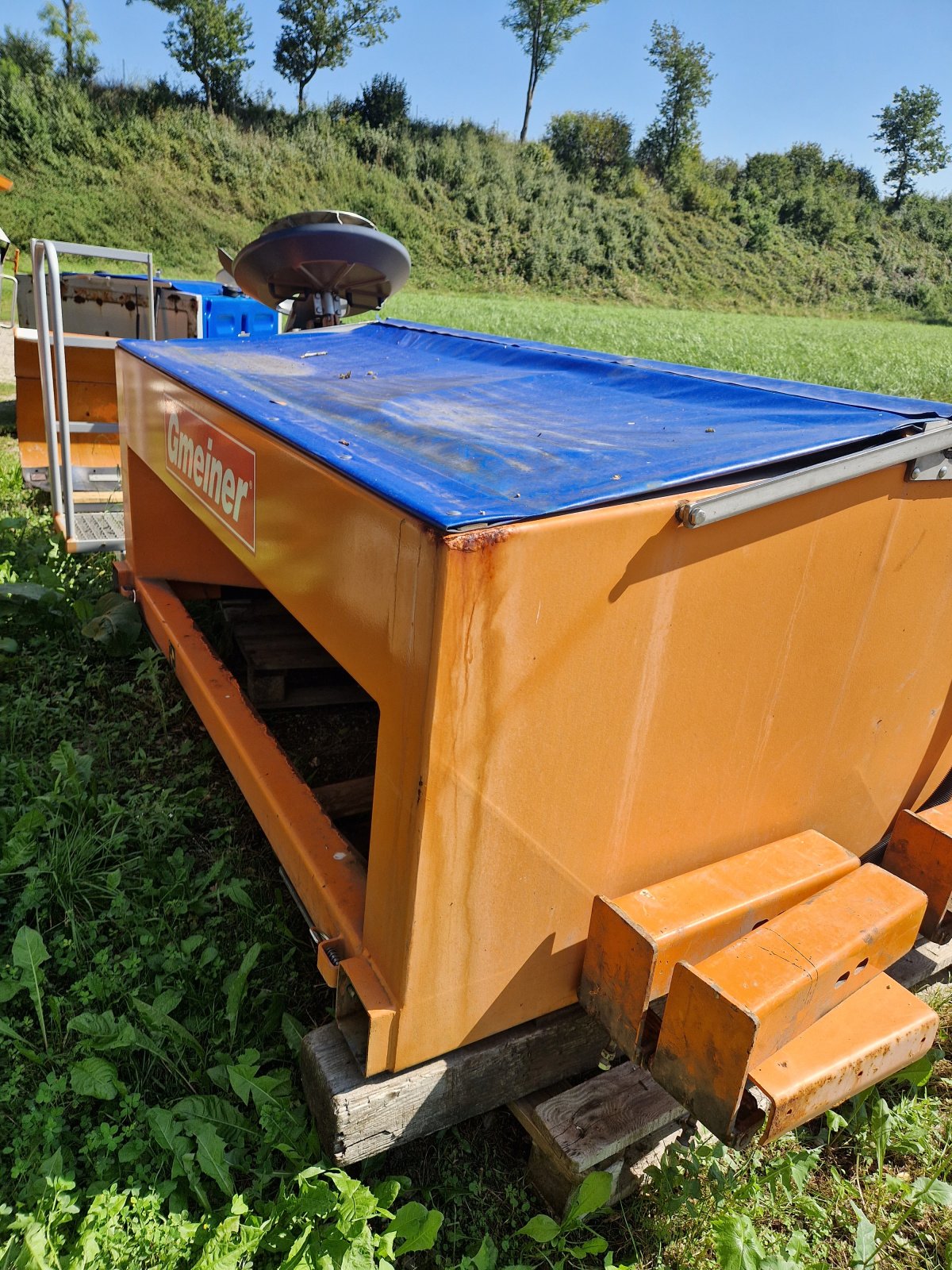 Sandstreuer & Salzstreuer des Typs Gmeiner STA 2000 TC, Gebrauchtmaschine in Allershausen (Bild 8)