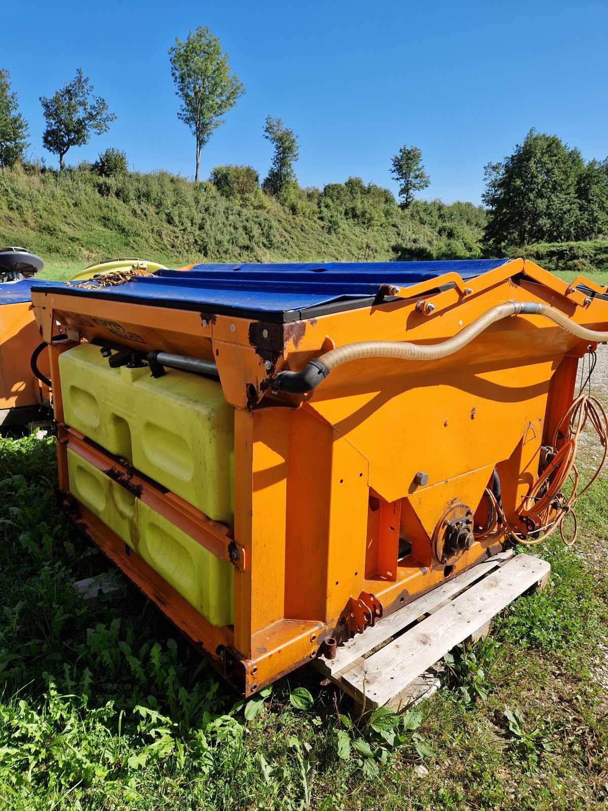 Sandstreuer & Salzstreuer typu Küpper Weisser IMSSL_Unimog, Gebrauchtmaschine w Allershausen (Zdjęcie 2)