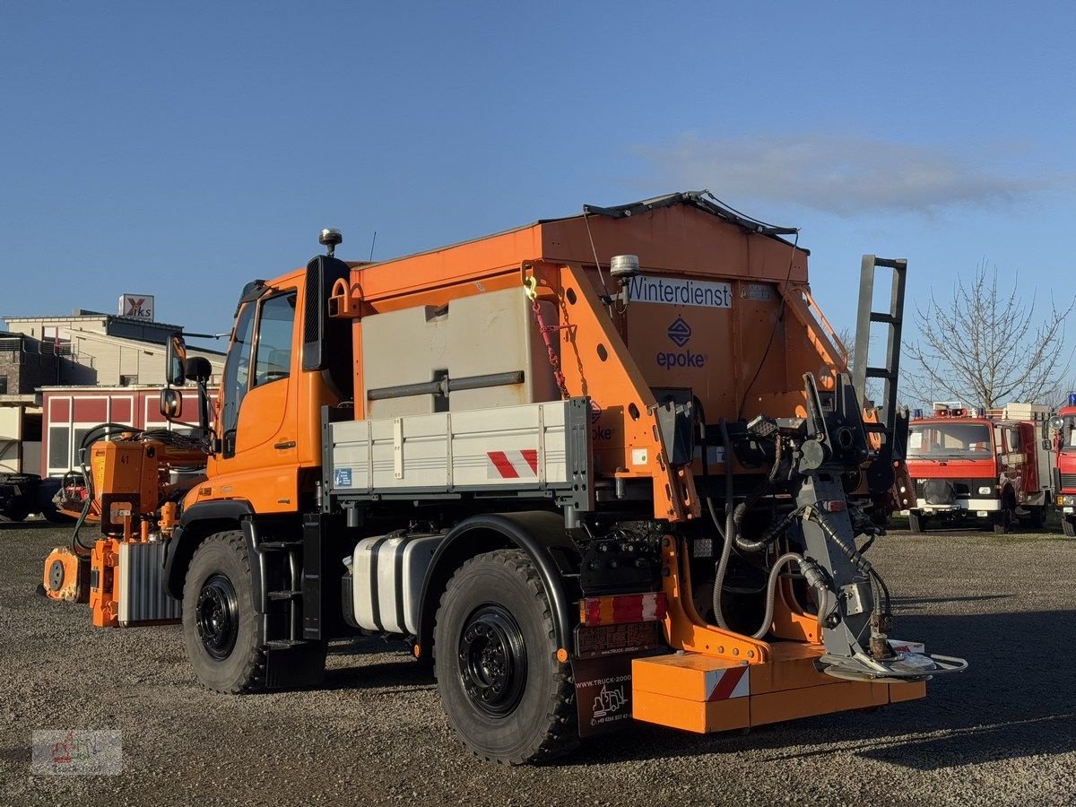 Sandstreuer & Salzstreuer типа Mercedes-Benz Unimog U 400, Gebrauchtmaschine в Sottrum (Фотография 7)