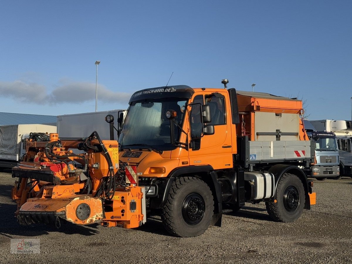 Sandstreuer & Salzstreuer типа Mercedes-Benz Unimog U 400, Gebrauchtmaschine в Sottrum (Фотография 19)