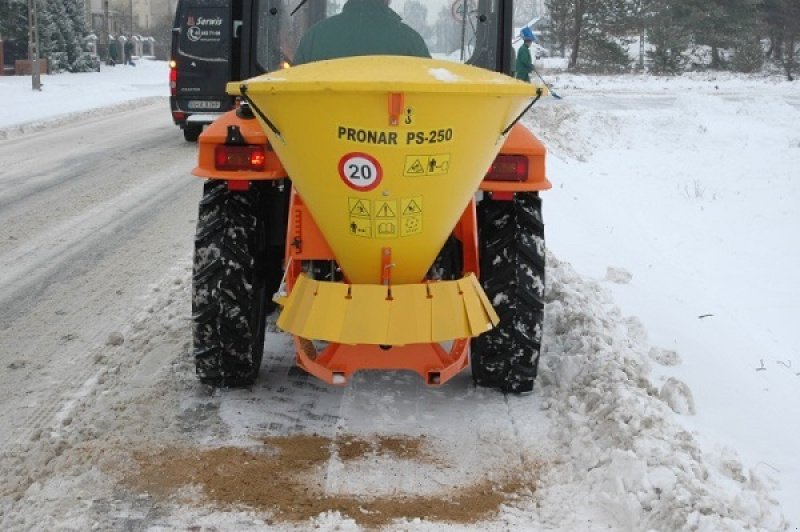 Sandstreuer & Salzstreuer typu PRONAR PS-250, Gebrauchtmaschine v Vrå (Obrázok 4)