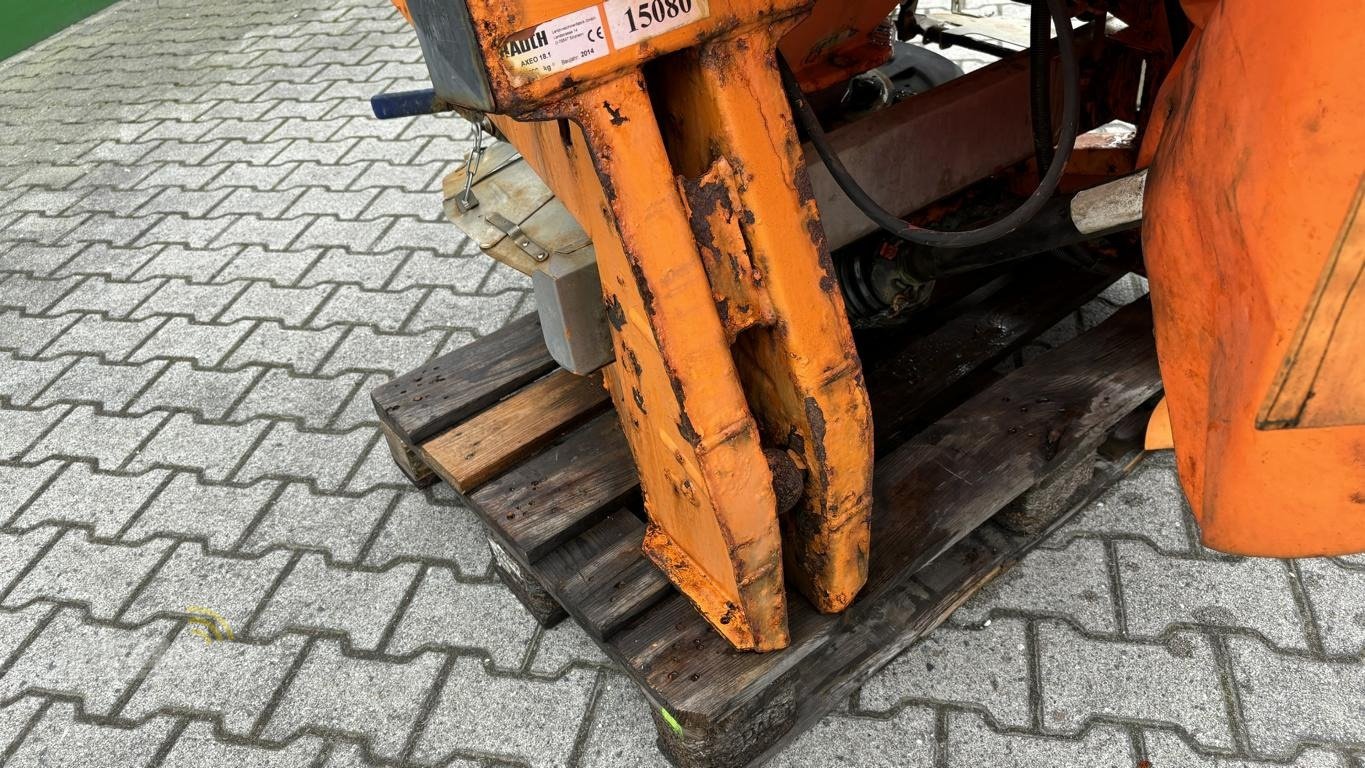 Sandstreuer & Salzstreuer des Typs Rauch AXEO 18.1H, Gebrauchtmaschine in Aurich (Bild 7)