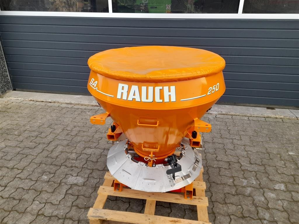 Sandstreuer & Salzstreuer typu Rauch SA-250, Gebrauchtmaschine w Roslev (Zdjęcie 3)