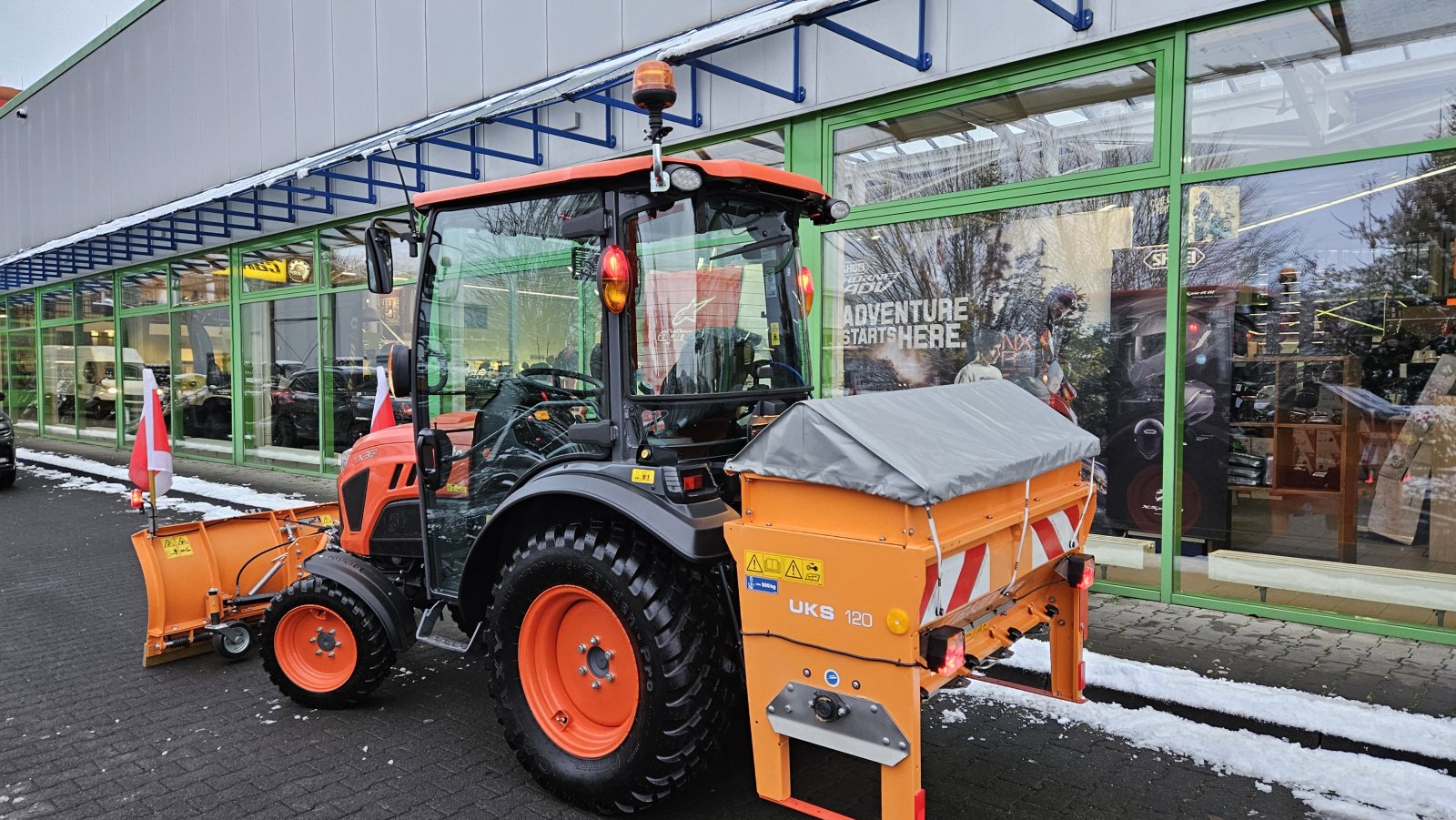 Sandstreuer & Salzstreuer van het type Rauch UKS 120, Neumaschine in Olpe (Foto 4)