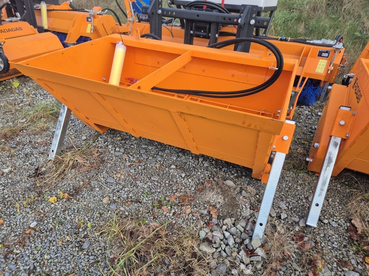 Sandstreuer & Salzstreuer del tipo Sonstige PADAGAS SP-400 Streuer Radlader Hoflader, Neumaschine In Aigen-Schlägl (Immagine 4)