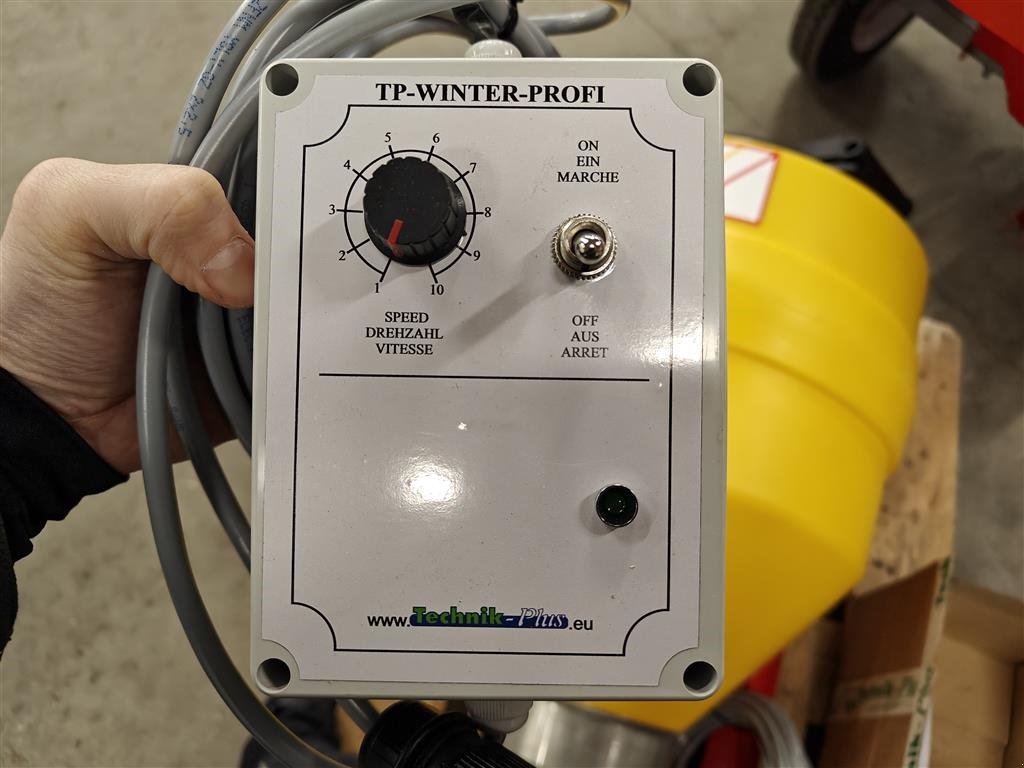 Sandstreuer & Salzstreuer Türe ait Sonstige SKS Vinter Profi 90L PÅ LAGER, Gebrauchtmaschine içinde Holstebro (resim 4)