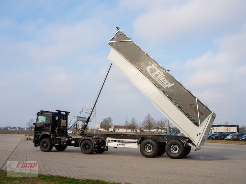 Sattelauflieger del tipo Fliegl ZHKA 350, Neumaschine en Mühldorf (Imagen 1)