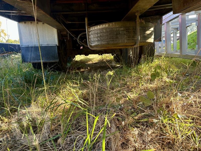 Sattelauflieger del tipo Kempf TIEFLADER, Gebrauchtmaschine In Dedelow (Immagine 6)