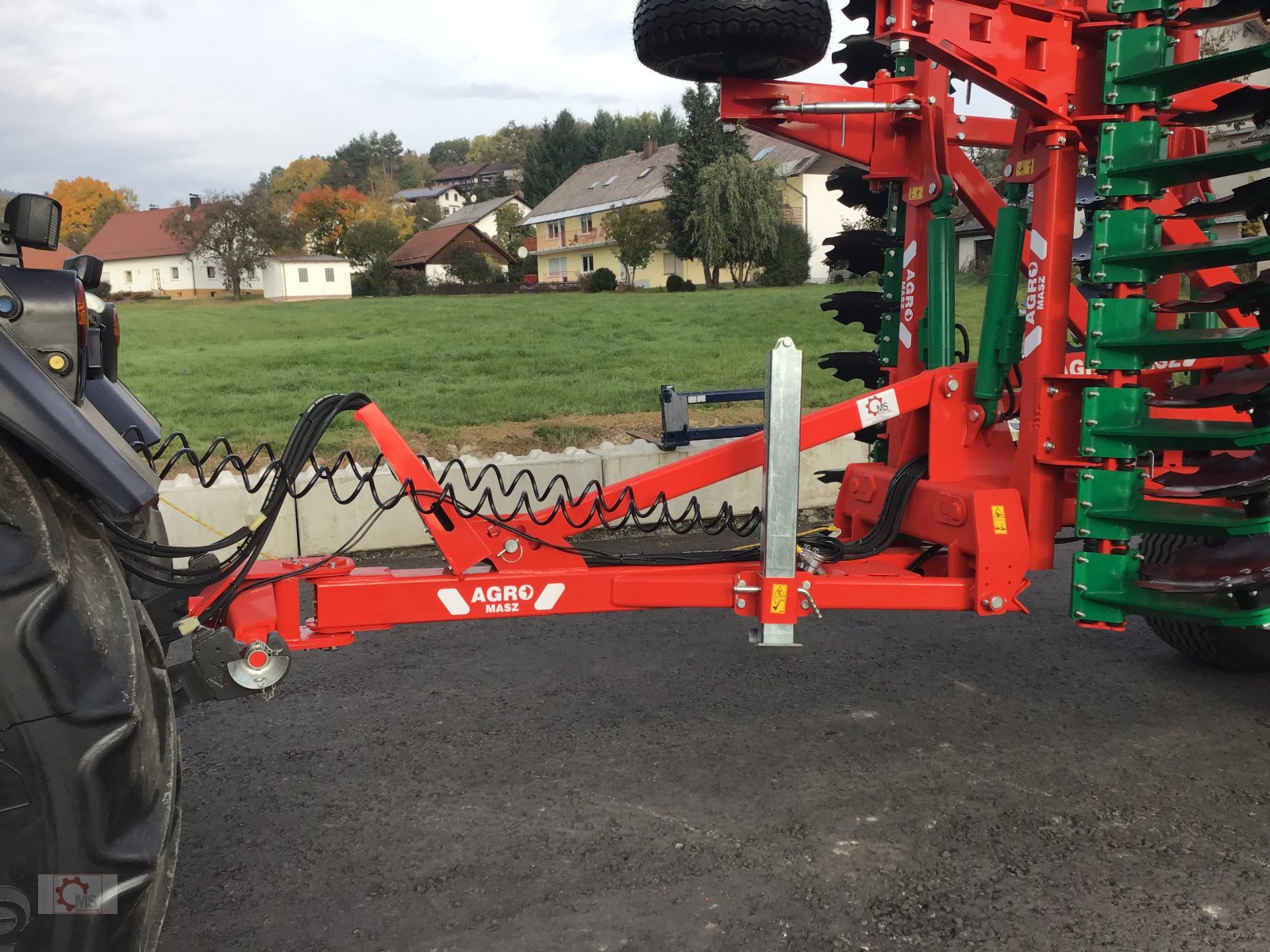 Scheibenegge typu Agro-Masz BTC50H gezogen Druckluftbremse 560er Scheiben, Neumaschine v Tiefenbach (Obrázek 24)