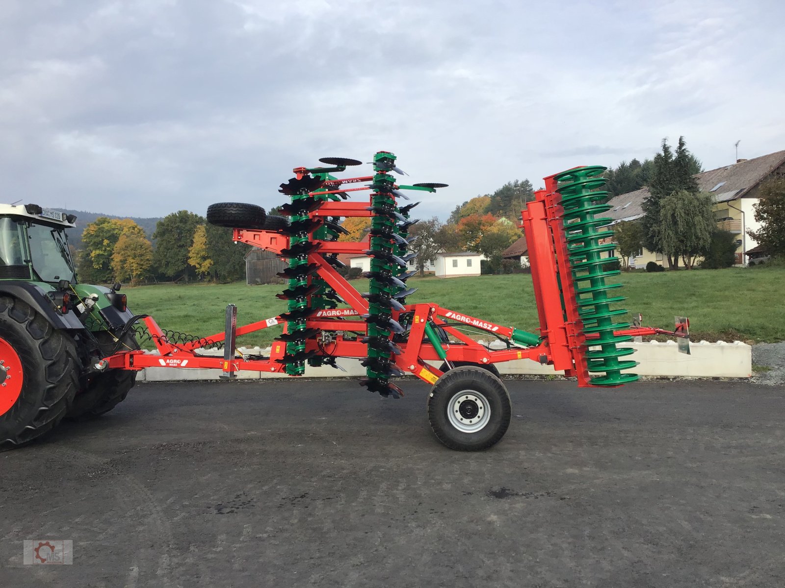 Scheibenegge del tipo Agro-Masz BTC50H gezogen Druckluftbremse 560er Scheiben, Neumaschine en Tiefenbach (Imagen 21)