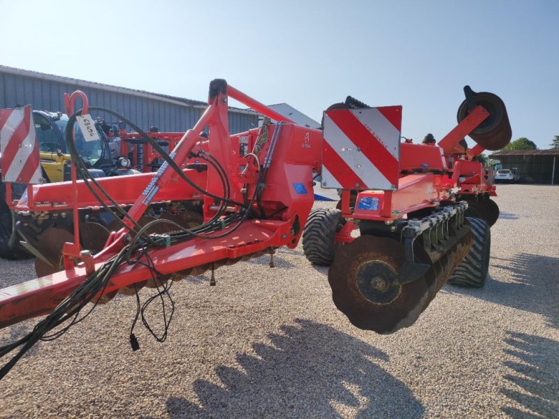 Scheibenegge van het type Kuhn DISCOVER XM44, Gebrauchtmaschine in FRESNAY LE COMTE (Foto 1)