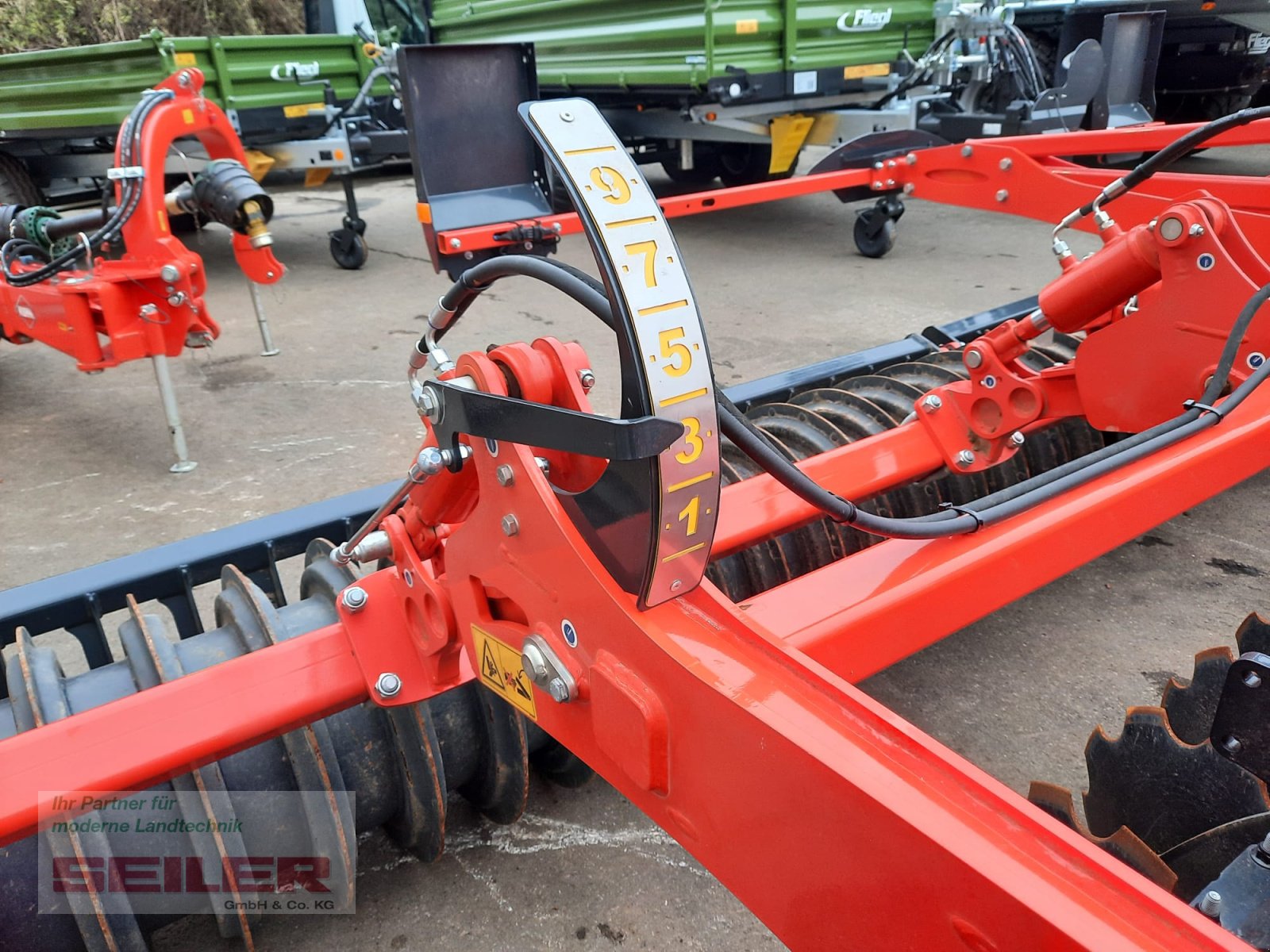 Scheibenegge van het type Kuhn Optimer L 500 R T-Liner, Gebrauchtmaschine in Ansbach (Foto 8)