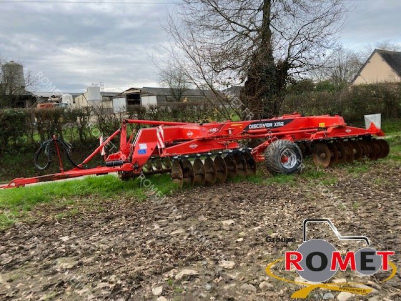 Scheibenegge del tipo Kuhn XM2-32, Gebrauchtmaschine en Gennes sur glaize (Imagen 2)