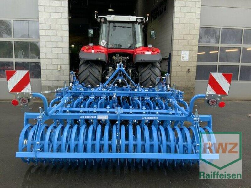 Scheibenegge van het type Lemken Rubin 10/300, Ausstellungsmaschine in Prüm (Foto 4)