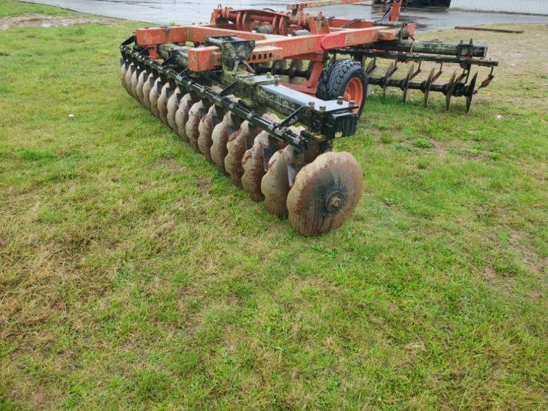 Scheibenegge Türe ait Quivogne Sonstiges, Gebrauchtmaschine içinde BRAY en Val (resim 2)