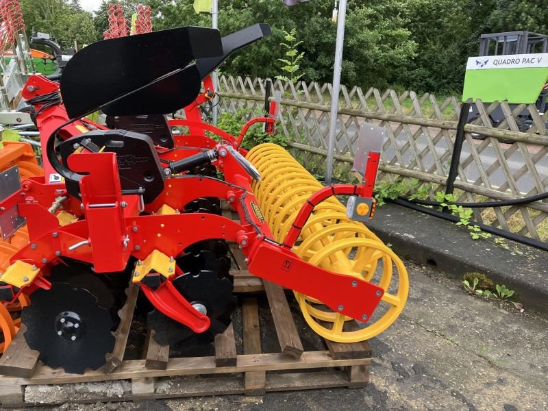 Scheibenegge tip Väderstad SCHEIBENEGGE CARRIER 300, Neumaschine in Lommatzsch (Poză 4)