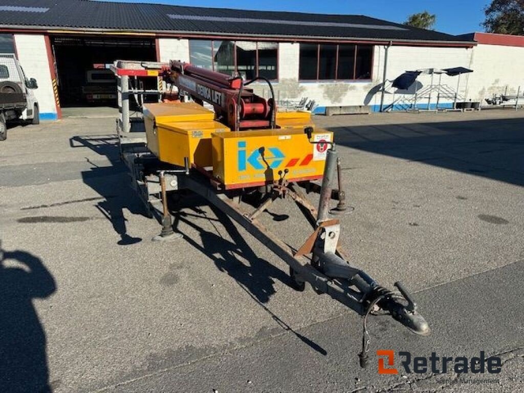 Scherenarbeitsbühne du type Denka-Lift 12 meter - Trailer, Gebrauchtmaschine en Rødovre (Photo 3)