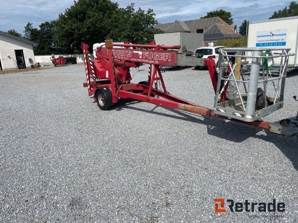 Scherenarbeitsbühne del tipo Denka-Lift 18 meters trailerlift elektrisk, Gebrauchtmaschine en Rødovre (Imagen 2)