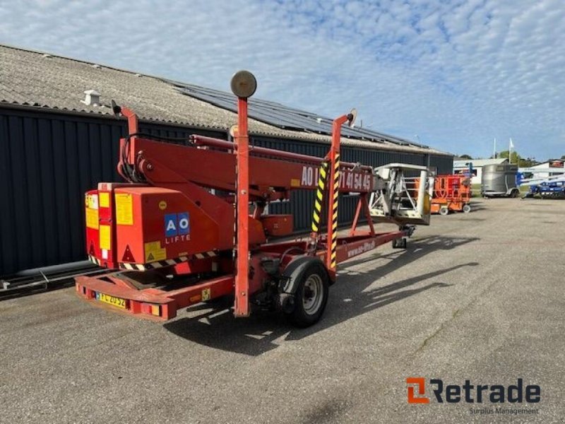 Scherenarbeitsbühne типа Denka-Lift 21 meter trailer lift, Gebrauchtmaschine в Rødovre