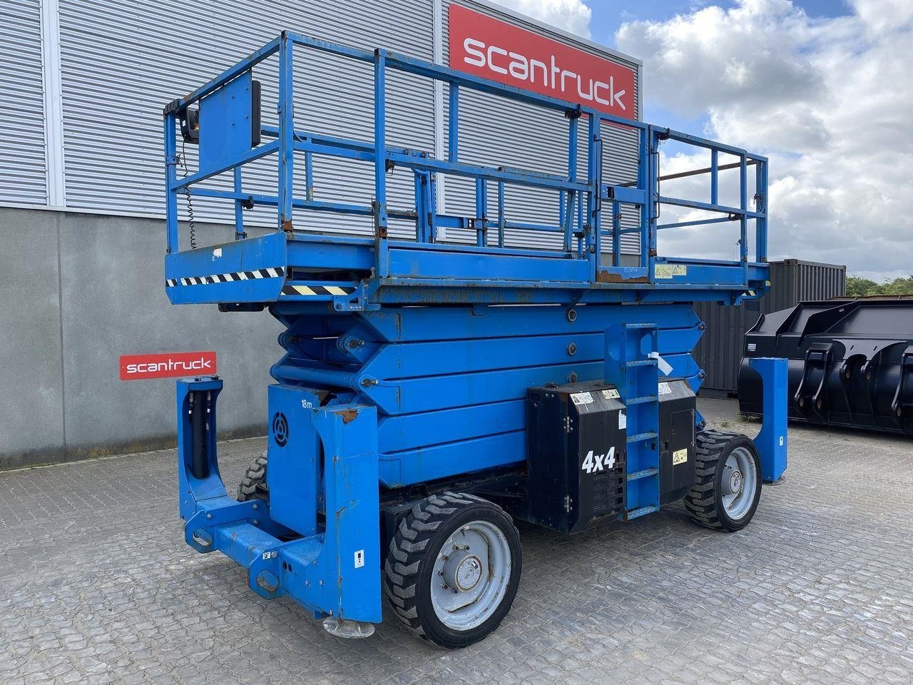 Scherenarbeitsbühne del tipo Genie GS5390 4x4, Gebrauchtmaschine en Skive (Imagen 1)