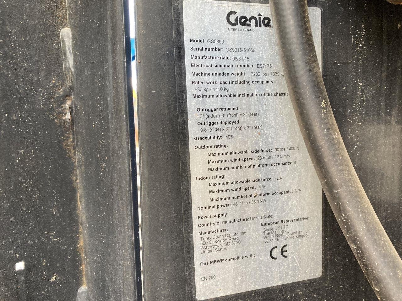 Scherenarbeitsbühne des Typs Genie GS5390 4x4, Gebrauchtmaschine in Skive (Bild 8)