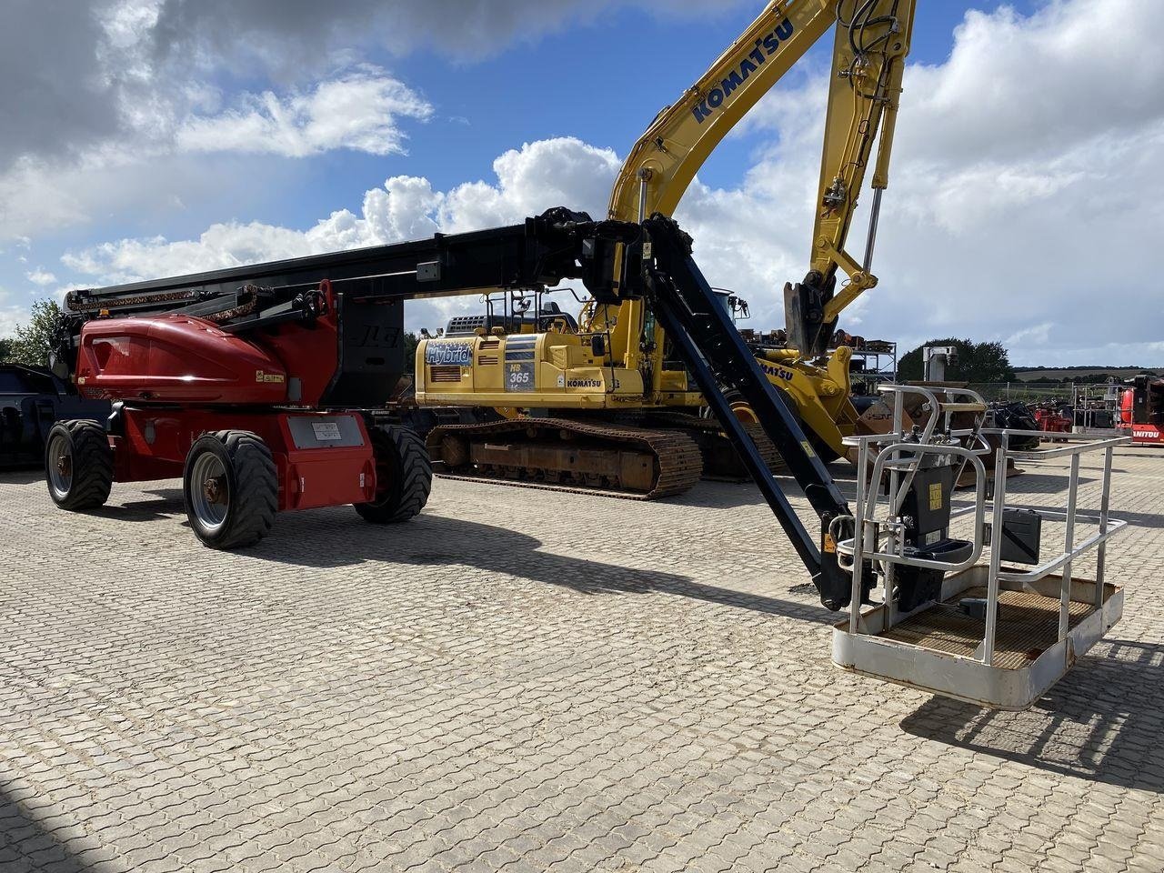 Scherenarbeitsbühne des Typs JLG 1250AJP, Gebrauchtmaschine in Skive (Bild 5)