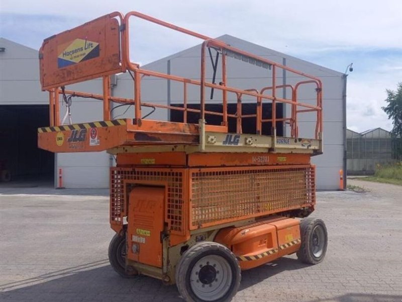 Scherenarbeitsbühne del tipo JLG 4069LE, Gebrauchtmaschine en Rødovre