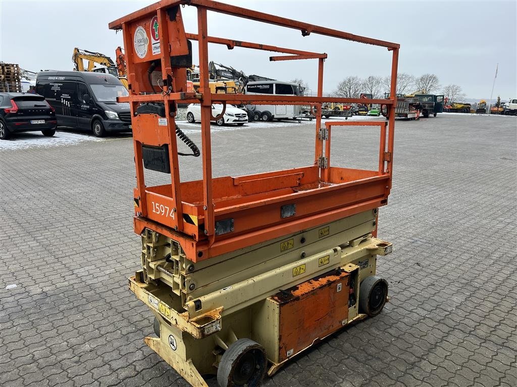 Scherenarbeitsbühne от тип JLG 6rs 8meter saxlift, Gebrauchtmaschine в Rønnede (Снимка 7)