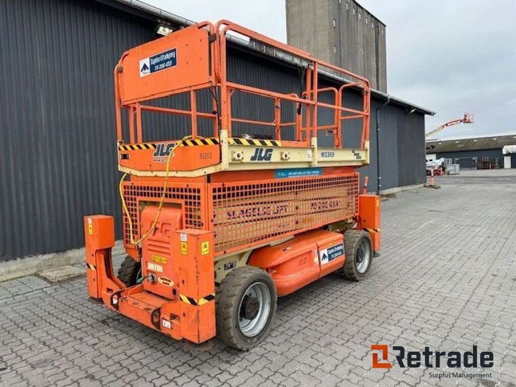 Scherenarbeitsbühne du type JLG M3369, Gebrauchtmaschine en Rødovre (Photo 4)