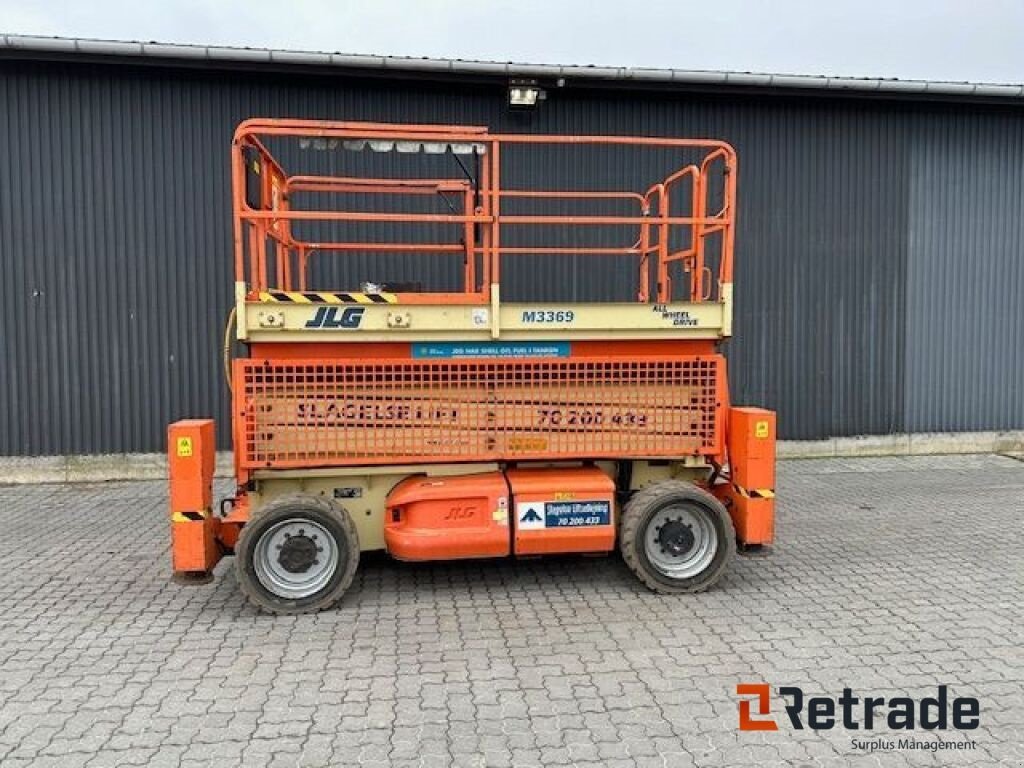 Scherenarbeitsbühne du type JLG M3369, Gebrauchtmaschine en Rødovre (Photo 1)