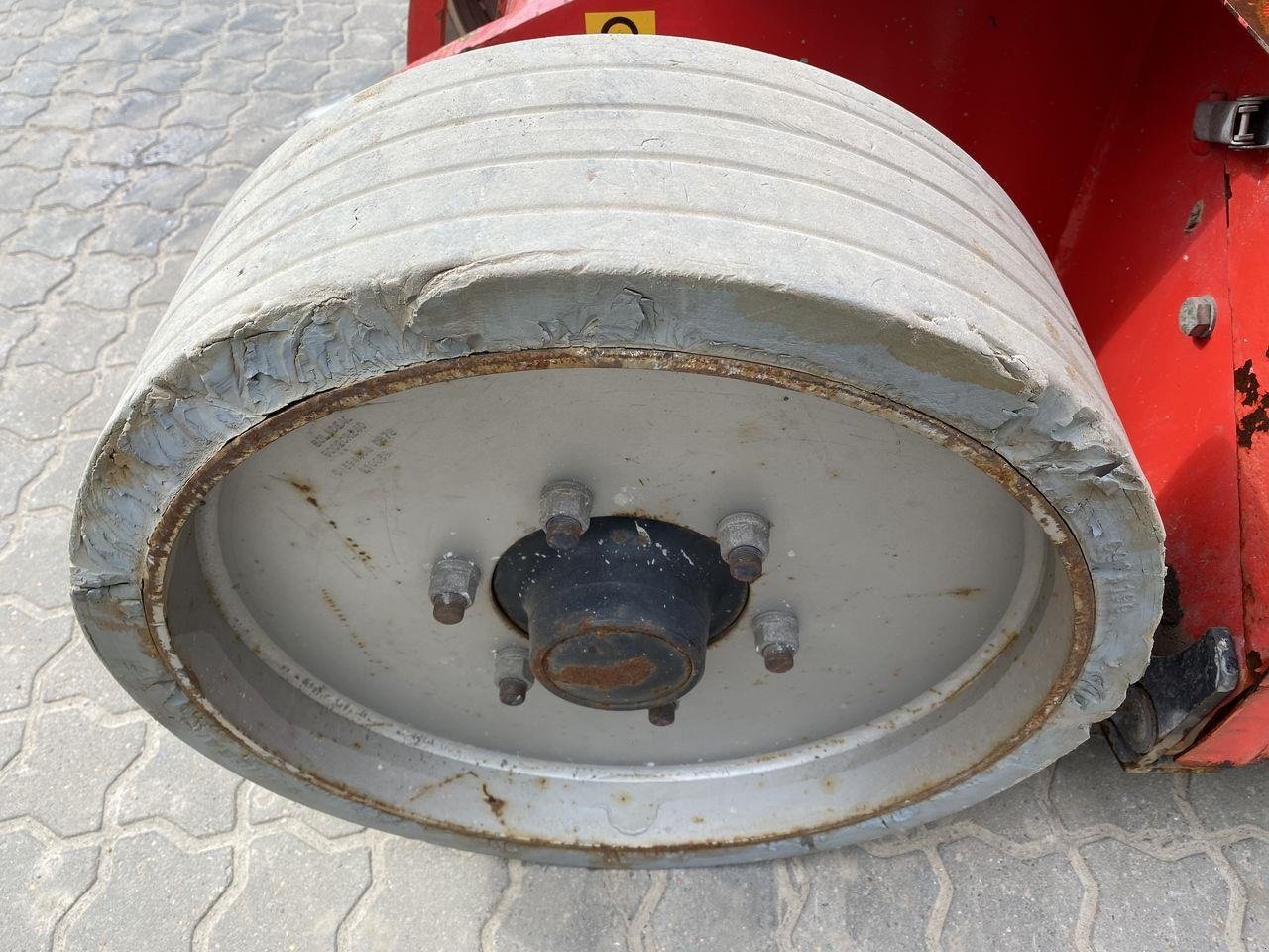 Scherenarbeitsbühne du type Manitou 120AETJ-COMPACT 3D, Gebrauchtmaschine en Skive (Photo 7)