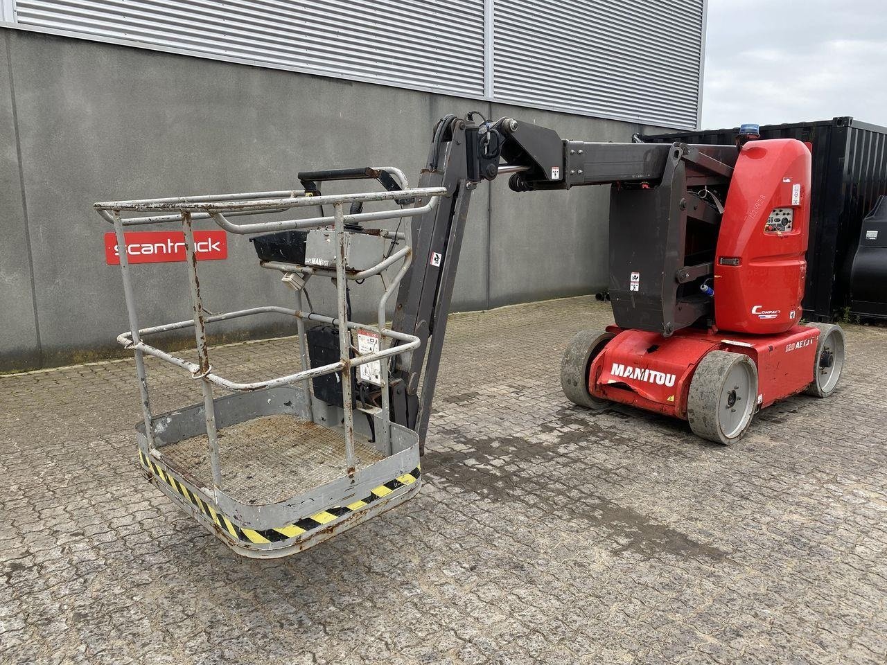 Scherenarbeitsbühne tipa Manitou 120AETJ-COMPACT 3D, Gebrauchtmaschine u Skive (Slika 1)