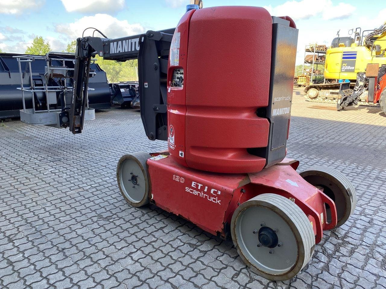 Scherenarbeitsbühne du type Manitou 120AETJ-COMPACT 3D, Gebrauchtmaschine en Skive (Photo 5)