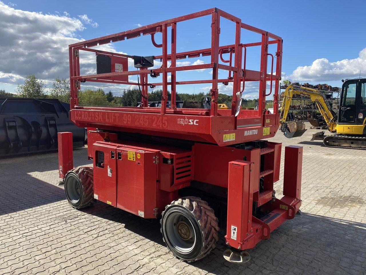 Scherenarbeitsbühne du type Manitou 120SC, Gebrauchtmaschine en Skive (Photo 5)