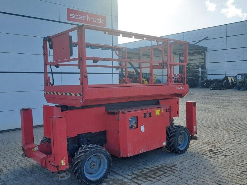 Scherenarbeitsbühne of the type Manitou 120SC, Gebrauchtmaschine in Skive