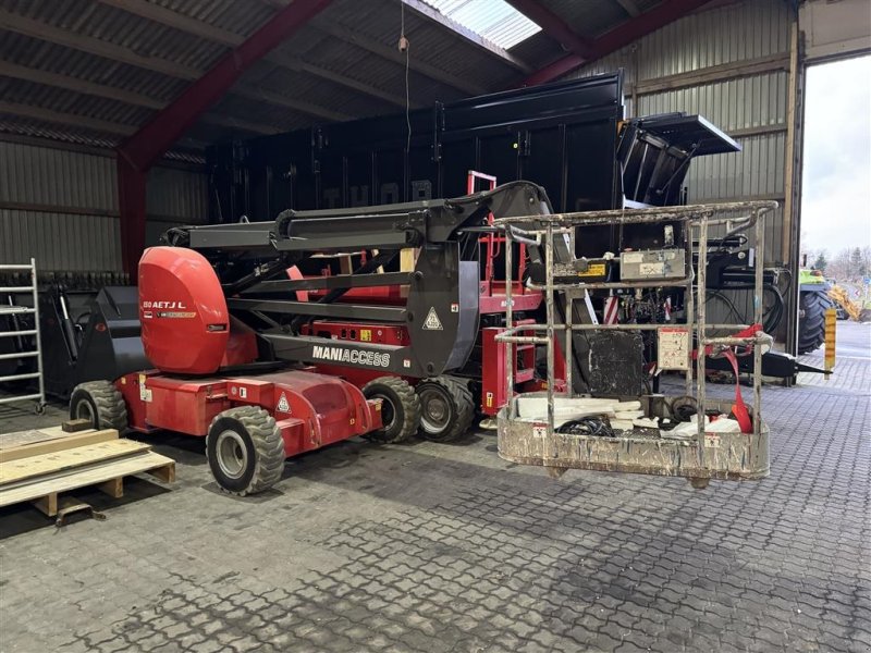 Scherenarbeitsbühne du type Manitou 150 AETJ BI ENERGY, Gebrauchtmaschine en Nørager (Photo 1)