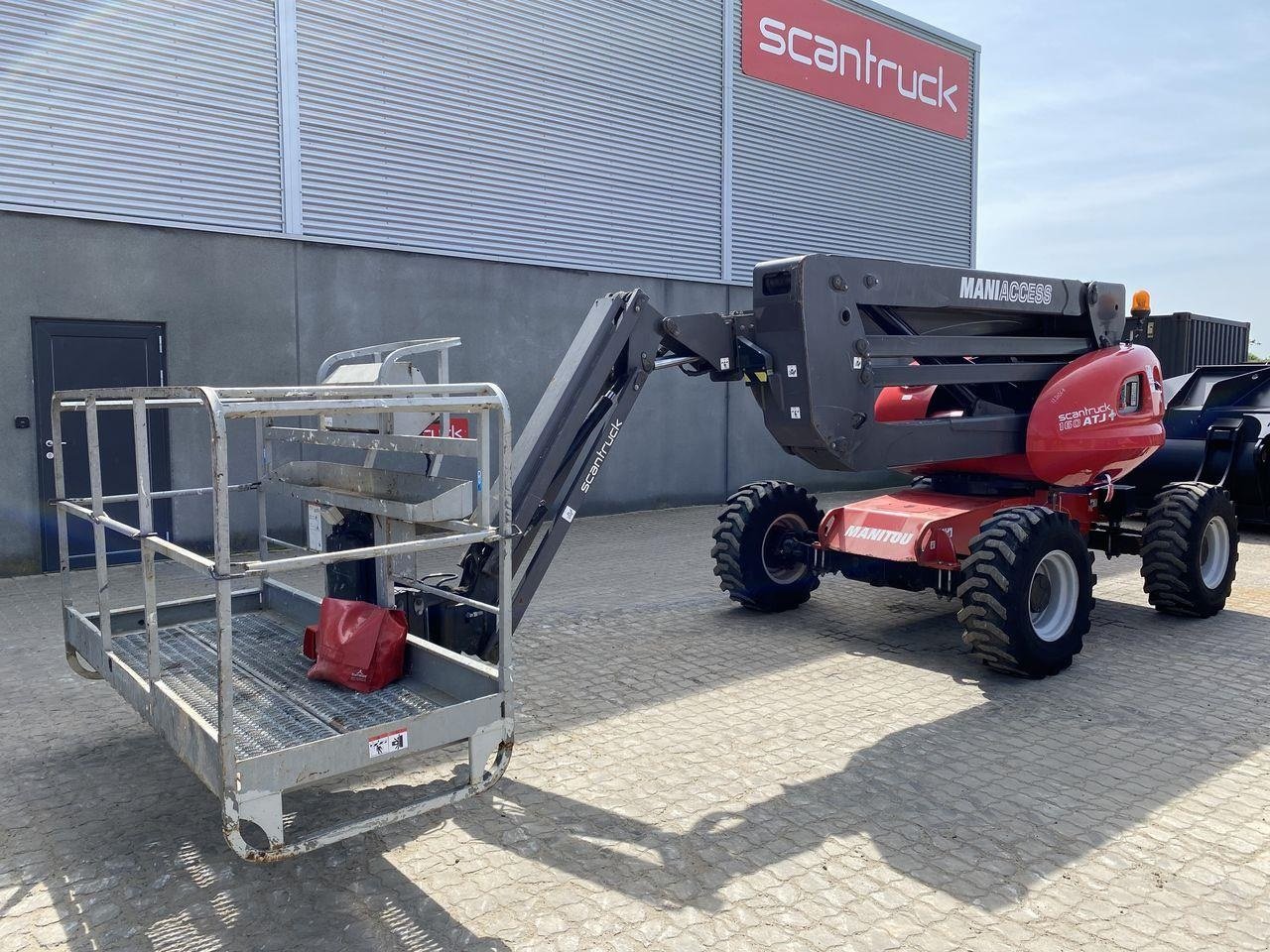 Scherenarbeitsbühne du type Manitou 160ATJ+ RC, Gebrauchtmaschine en Skive (Photo 1)