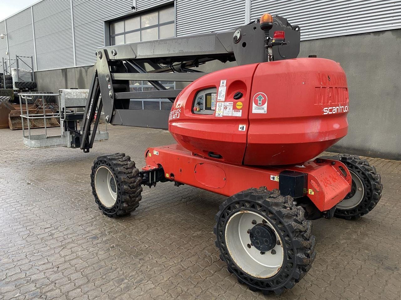 Scherenarbeitsbühne of the type Manitou 160ATJ RC, Gebrauchtmaschine in Skive (Picture 2)