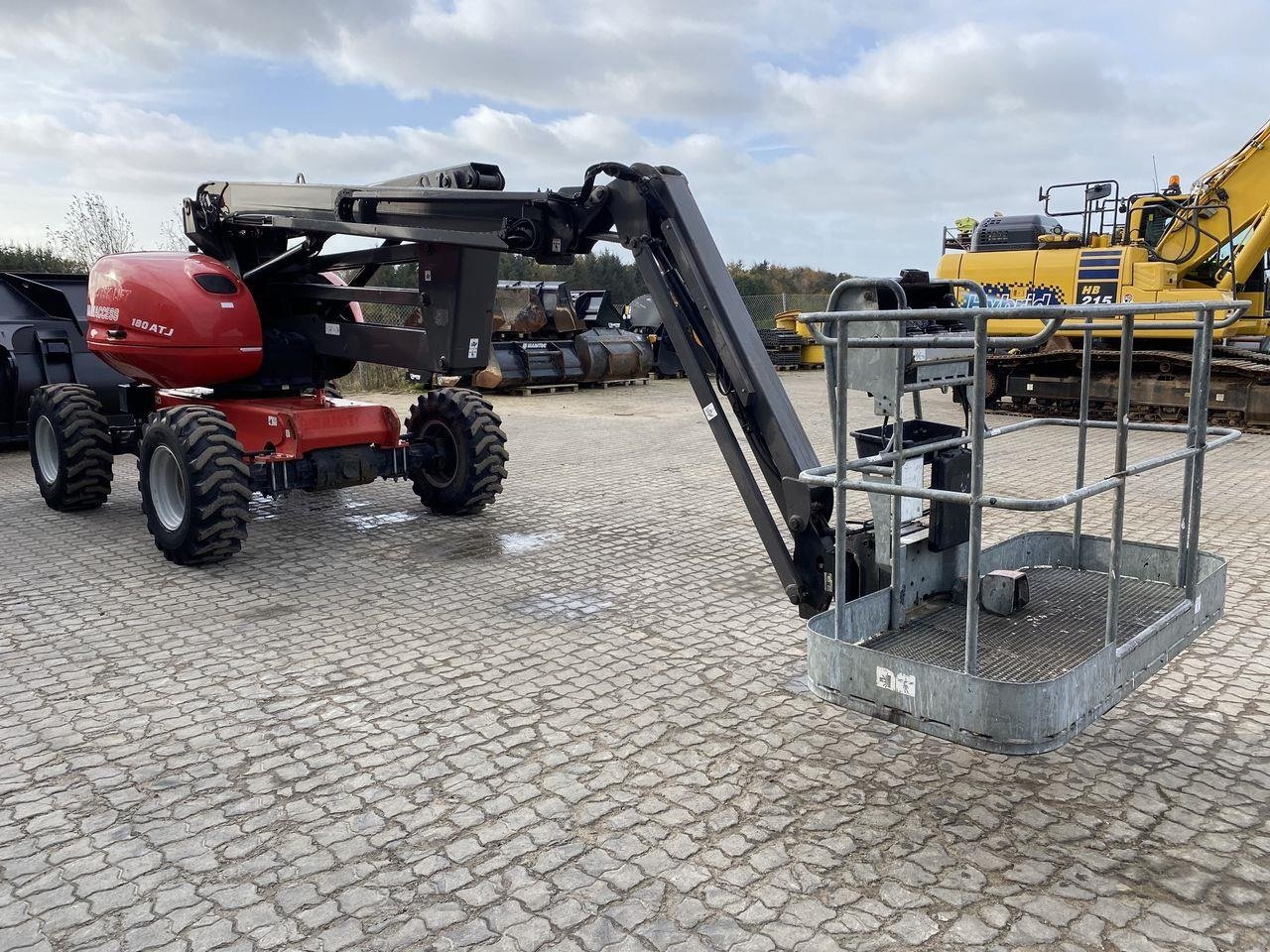 Scherenarbeitsbühne van het type Manitou 180ATJ 2 RC, Gebrauchtmaschine in Skive (Foto 5)