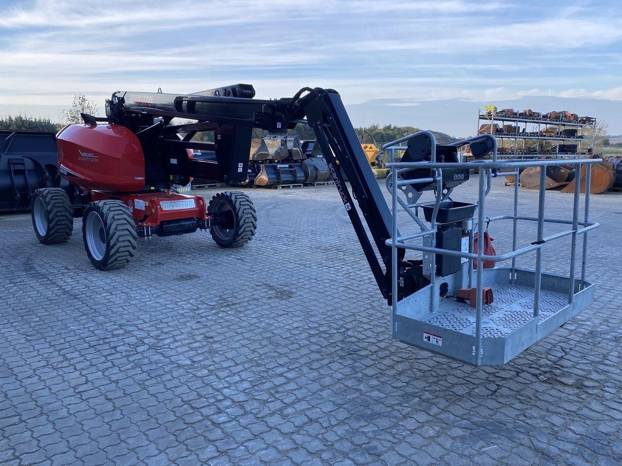 Scherenarbeitsbühne van het type Manitou 180ATJ RC 4RD ST5, Gebrauchtmaschine in Skive (Foto 5)