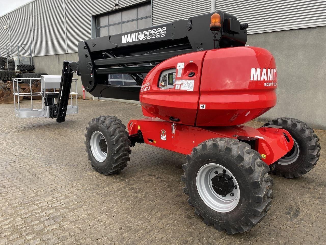 Scherenarbeitsbühne van het type Manitou 180ATJ RC, Gebrauchtmaschine in Skive (Foto 2)