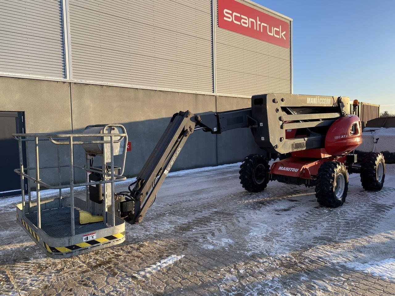 Scherenarbeitsbühne du type Manitou 180ATJ RC, Gebrauchtmaschine en Skive (Photo 1)