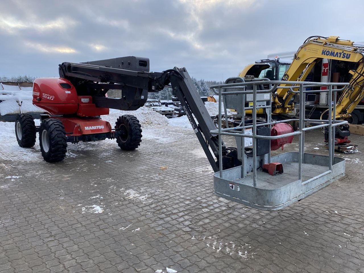 Scherenarbeitsbühne del tipo Manitou 180ATJ RC, Gebrauchtmaschine en Skive (Imagen 5)